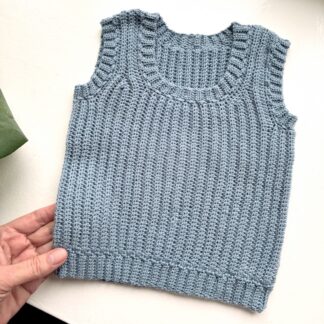 Rib hæklet vest til baby, hækleopskrift