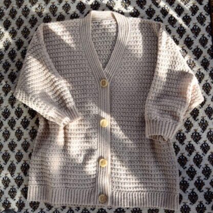 Hækleopskrift Mazeppa cardigan, hæklet cardigan til dame