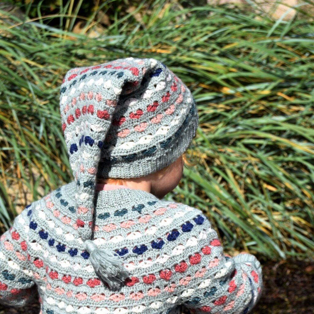 Hækleopskrift Aurora hue, hæklet hue til børn