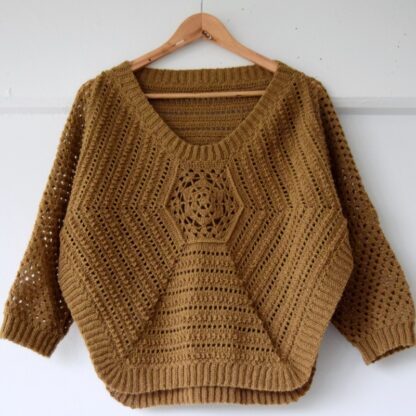Hækleopskrift Hexarin poncho, hæklet poncho sweater