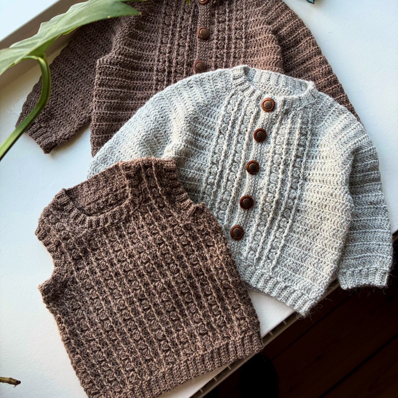 Hæklet vest til baby, hækleopskrift